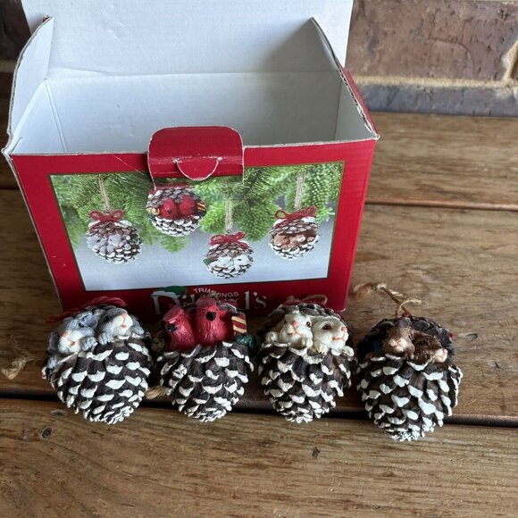 Dillard’s Trimmings Set Of 4 Animals In Pinecone Ornaments Wood Christmas - Picture 1 of 10